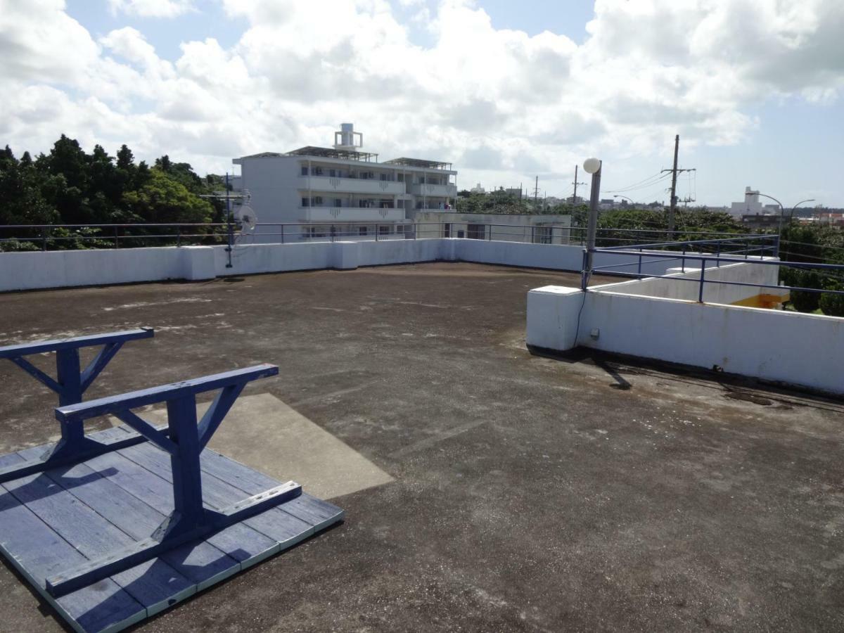 Pension Orange Box Miyakojima  Екстер'єр фото