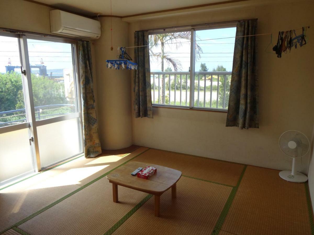 Pension Orange Box Miyakojima  Екстер'єр фото