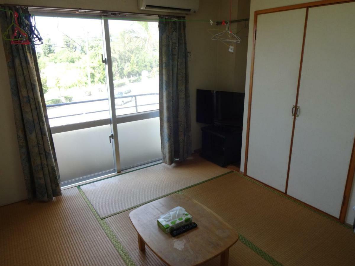 Pension Orange Box Miyakojima  Екстер'єр фото
