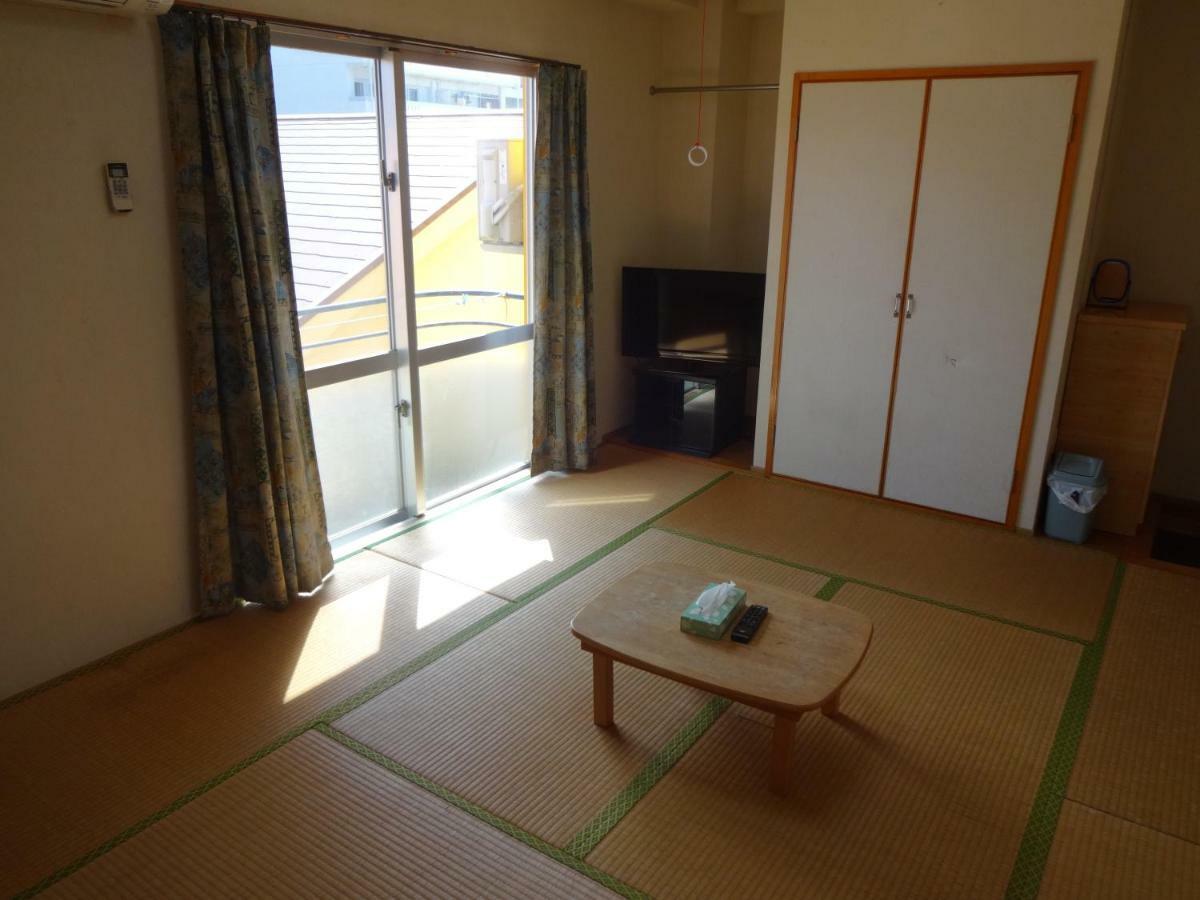 Pension Orange Box Miyakojima  Екстер'єр фото