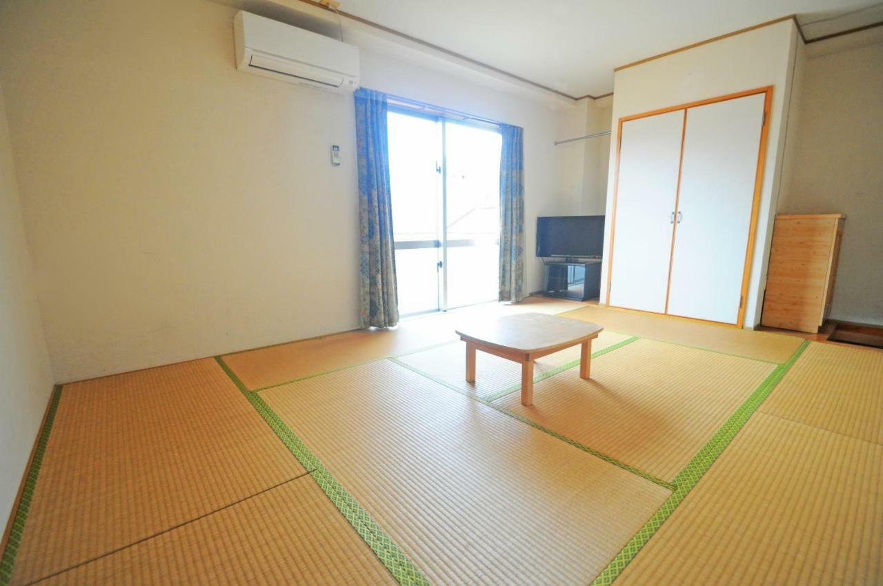 Pension Orange Box Miyakojima  Екстер'єр фото